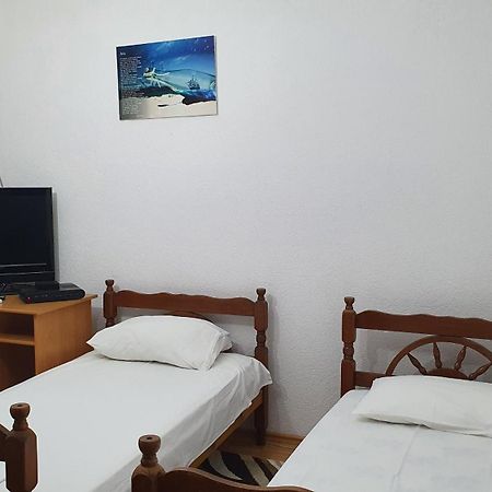 Guesthouse Sinani Ulcinj Exterior foto