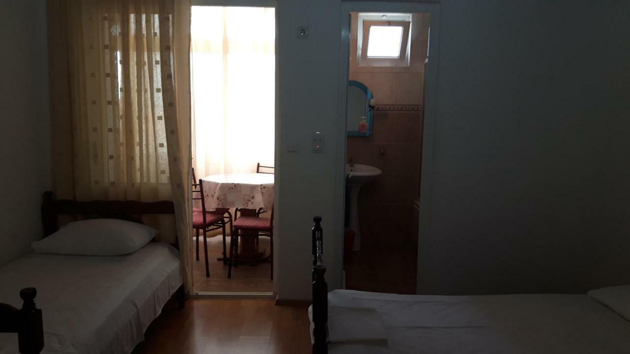 Guesthouse Sinani Ulcinj Exterior foto